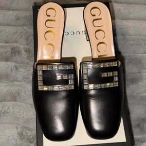 Gucci Black Leather Mule with Crystal G Buckle and Pink Insole